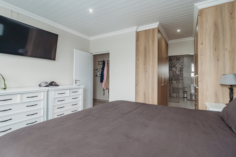 3 Bedroom Property for Sale in Blue Mountain Village Western Cape